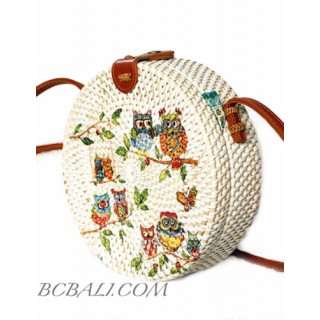 New Style Handmade Circle Rattan Bag with Animal Decoration 